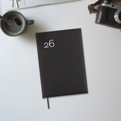 AGENDA ANUAL 2026 MILANO Y11 DP NEGRO | FINOCAM