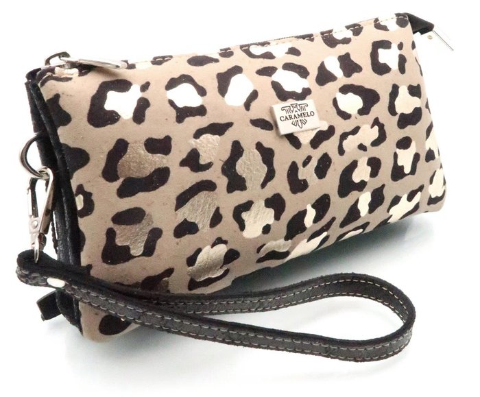 MONEDERO NECESER PIEL ASA DE MANO LEPOARD 19,5X11 NEGRO | CARAMELO | 1 UNIDAD | 82145019 Imagen principal del producto
