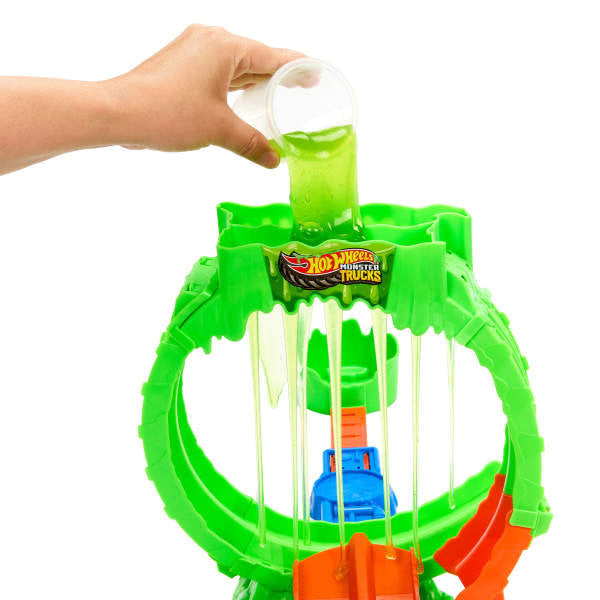 Chaos Loop Challenge Monster Trucks Hot Wheels