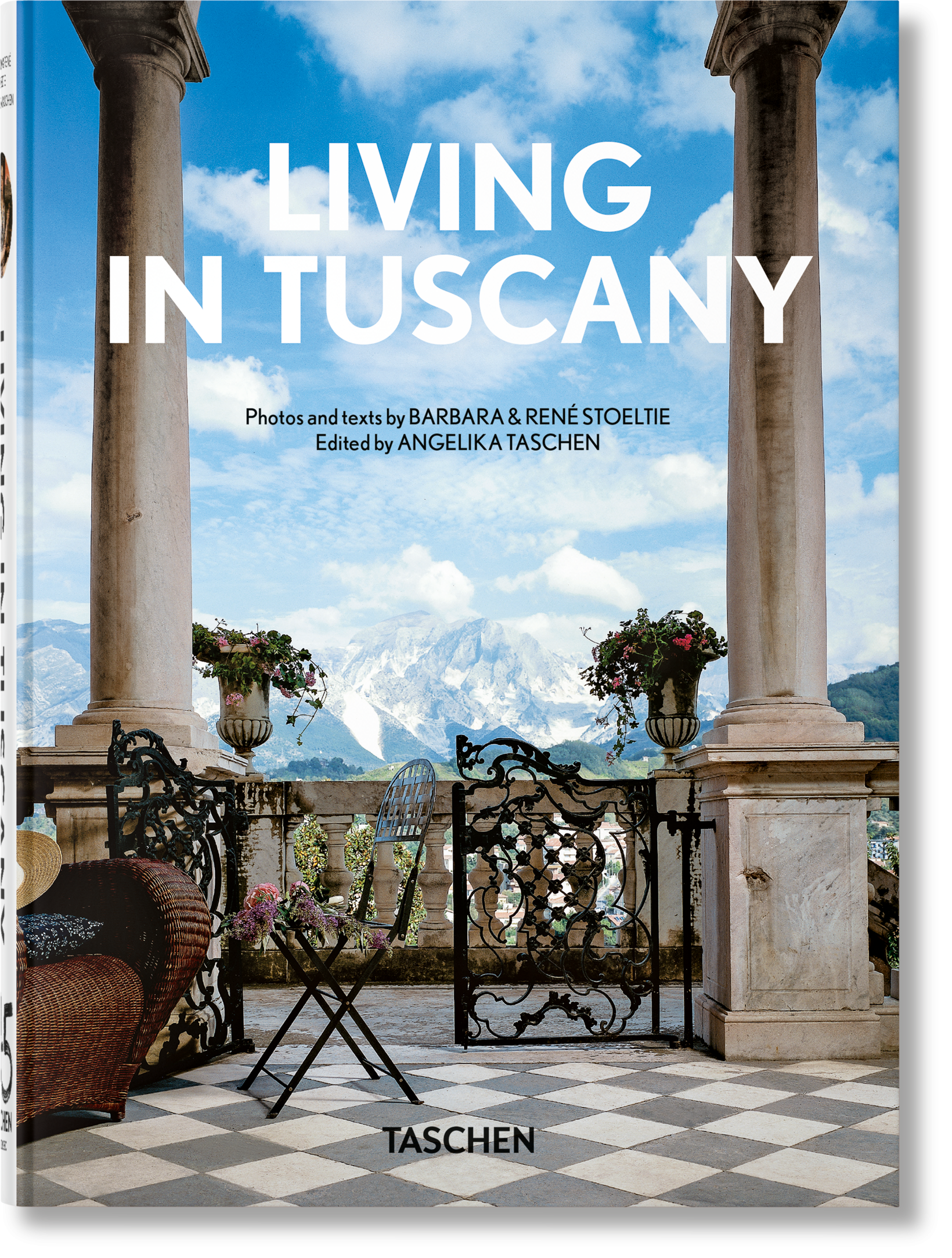Living in Tuscany: 45th Ed. Imagen principal del producto