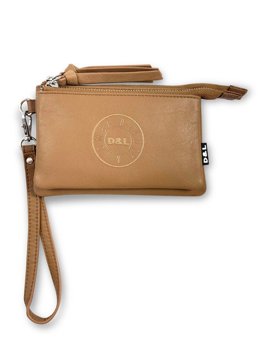 MONEDERO MUJER D&L BARBADOS MARRON | TRAVEL FANTASY DEVOTA Y LOMBA | 1 UNIDAD | 2507240000190 Imagen principal del producto