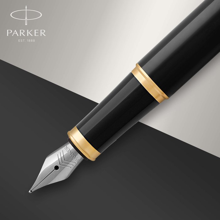 Pluma Parker IM Core F Negro GT