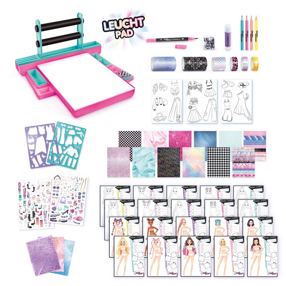 Estudio Diseñador Fashion Designer Studio con luz