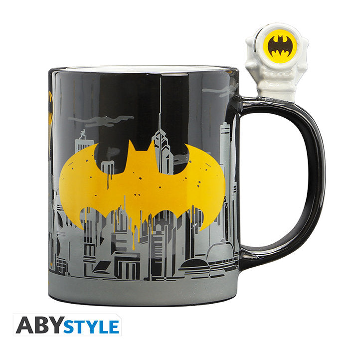 TAZA CON ASA 3D BAT-SEÑAL & BATMAN DC COMICS | ABYSSE | ENVASE 2 UDS. UNIDAD | 23665361080156 Imagen principal del producto