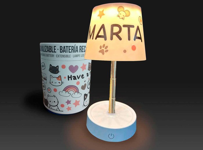 LAMPARA INFANTIL ADHESIVOS PERSONALIZAR GATOS INCL, USB | LAMPARAS MEDITERRANEAN | 1 UNIDAD | 3666964418526 Imagen principal del producto