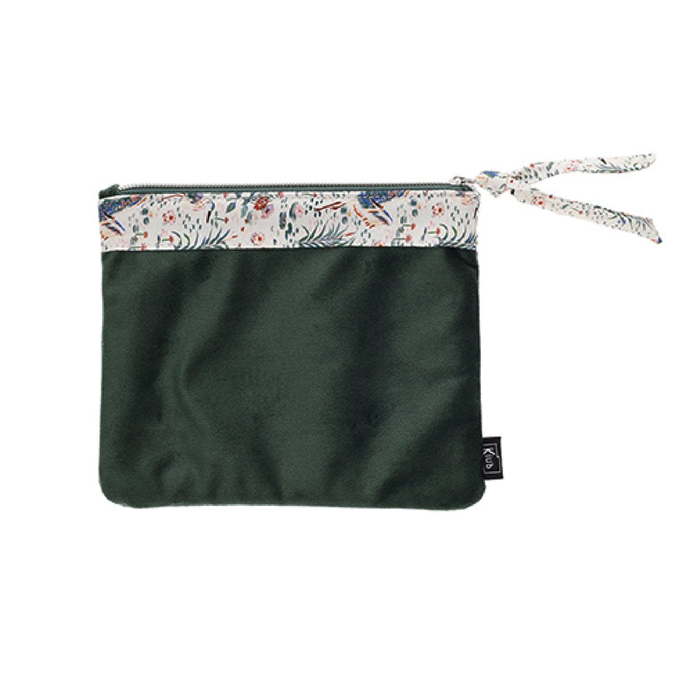 MONEDERO DE TELA CON CREMALLERA VERDE BOTELLA FLORES DE FUJ | KIUB | 1 UNIDAD | 3701763901050 Imagen principal del producto