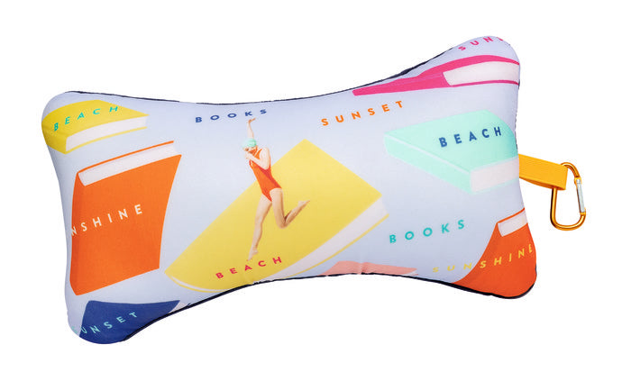 ALMOHADA VIAJE BOOKS AND VACATION | MOSES | 1 UNIDAD | 4033477835437 Imagen principal del producto