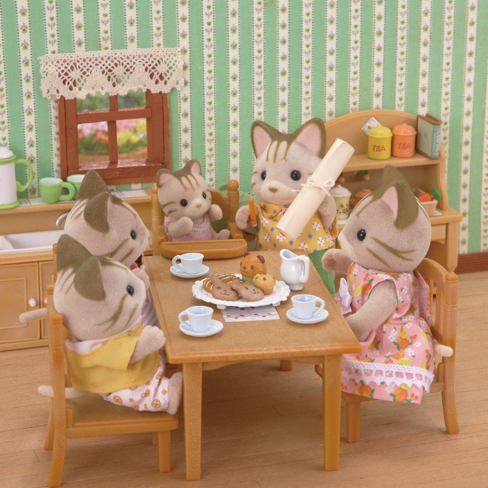 Sylvanian Families Familia Gato de Rayas