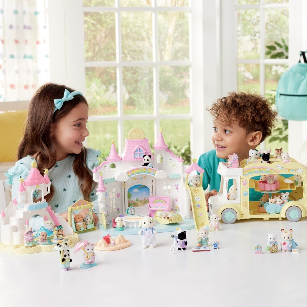 Sylvanian Families Caja de Arena y Piscina