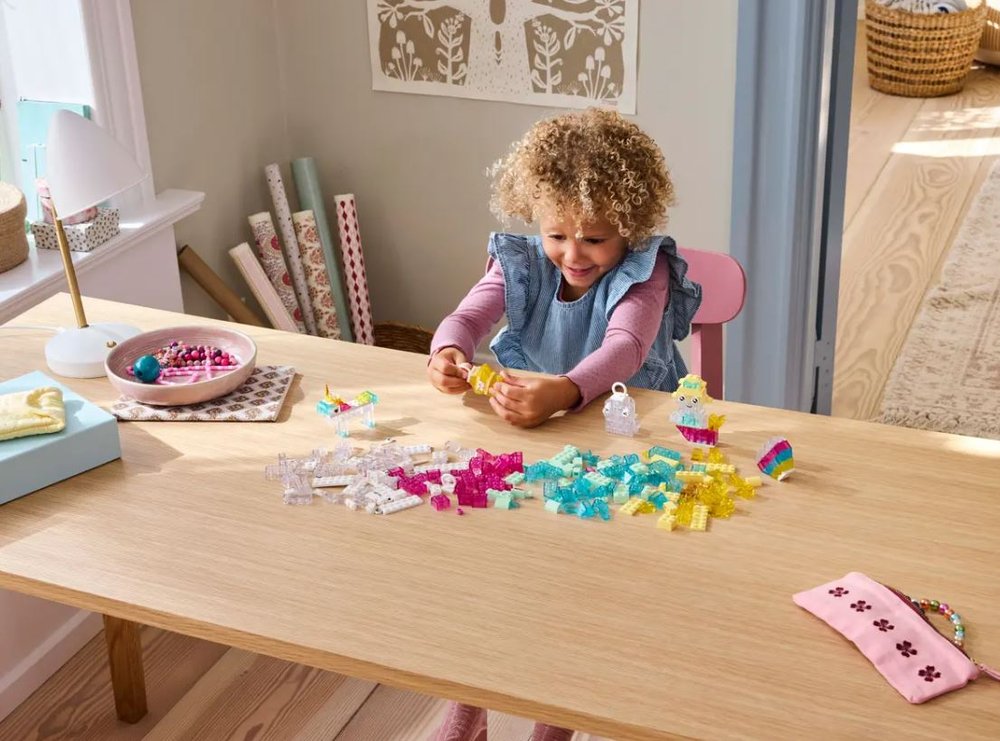 Lego Caja de Magia Transparente 340 piezas