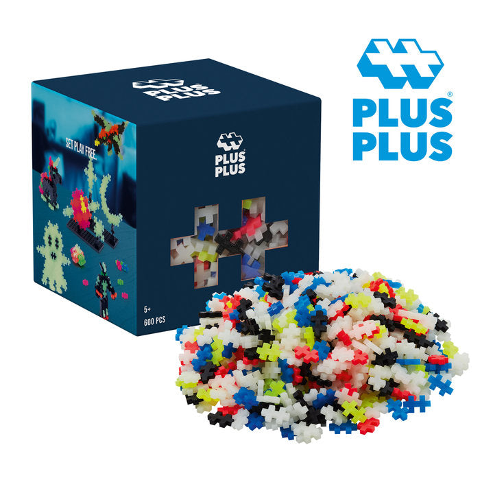 Cubo de Piezas Brilla en la Oscuridad 600 Piezas LUDILO Imagen principal del producto
