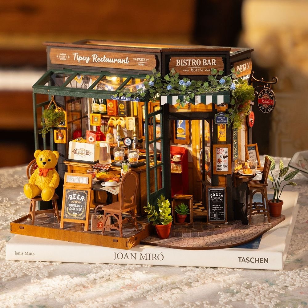 Maqueta Tipsy Restaurant ROLIFE Madnesstoys Maquetas Imagen principal del producto