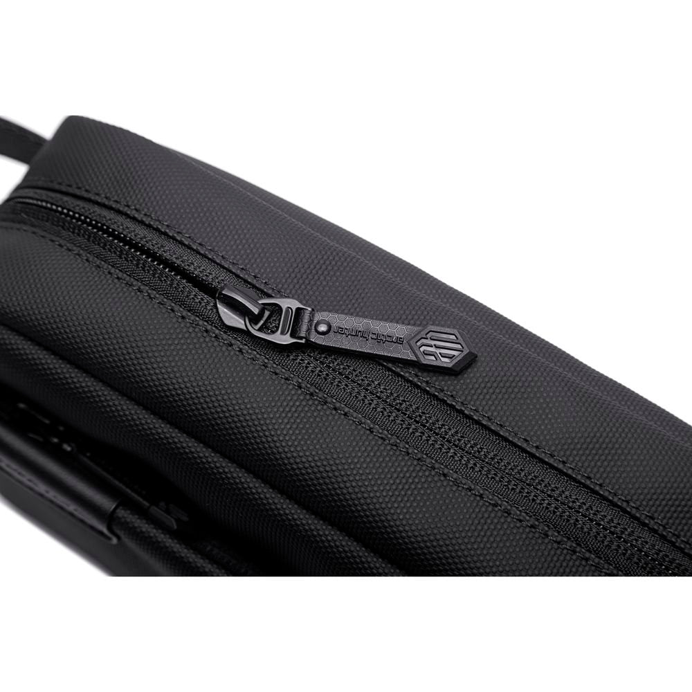 Neceser Elegante Arctic Hunter Negro - Diseño Casual