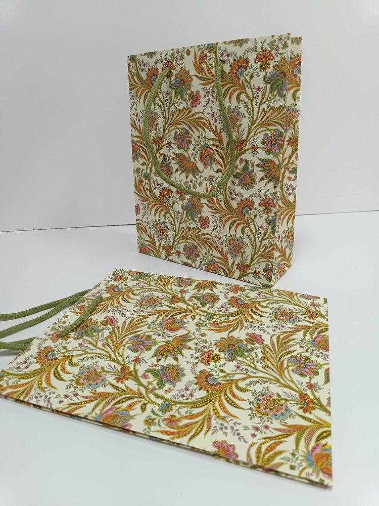 BOLSA DE REGALO CIPRO 21X25X7 | KARTOS | 1 UNIDAD | 8009162416430 Imagen principal del producto