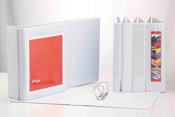 CARPETA CANGURO A4 PERSONALIZABLE 2 ANILLAS 25MM BLANCO | 14 UNIDADES | (PARDO) Imagen principal del producto