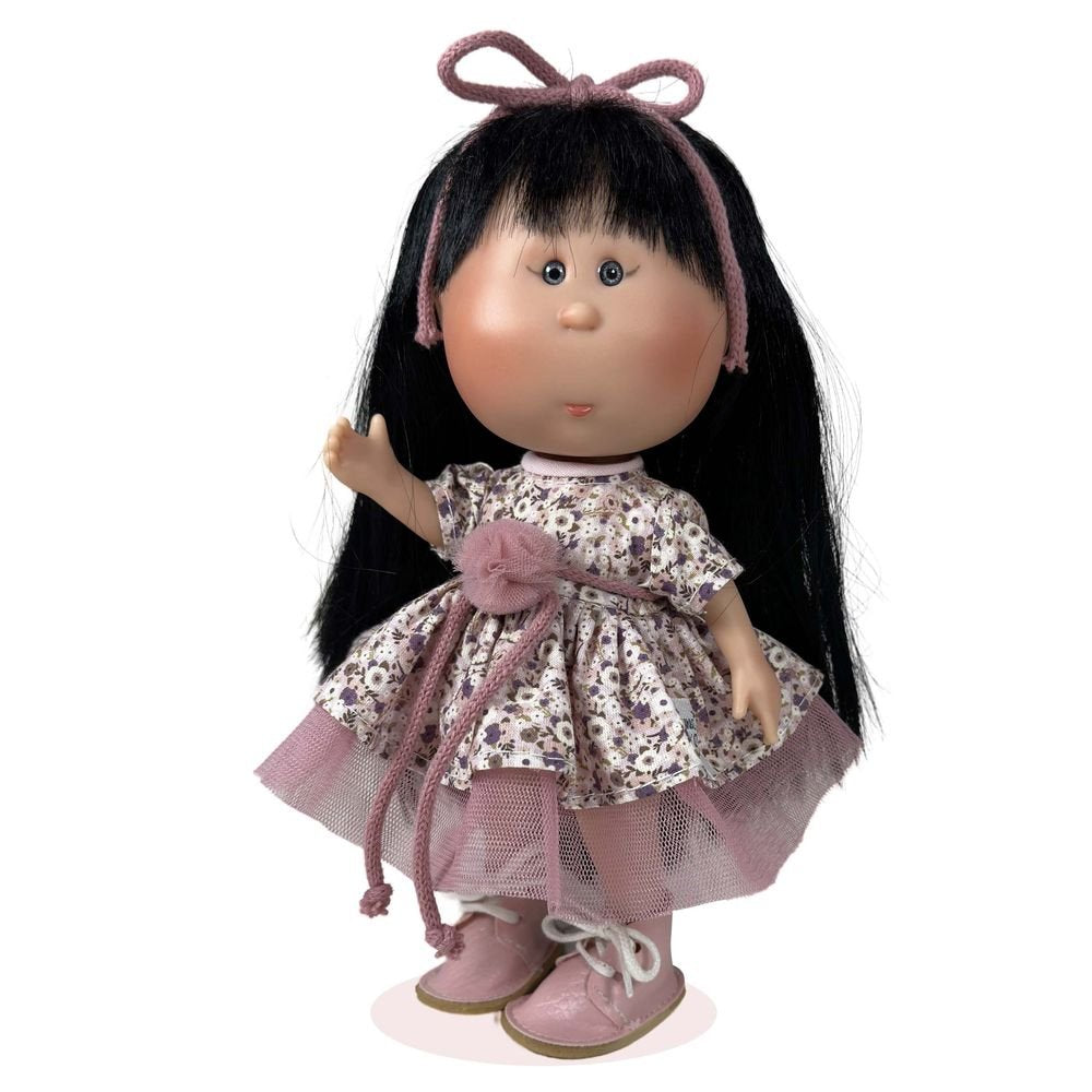Muñeca Little Mia Spring NINES D'ONIL en Vinilo y Tela