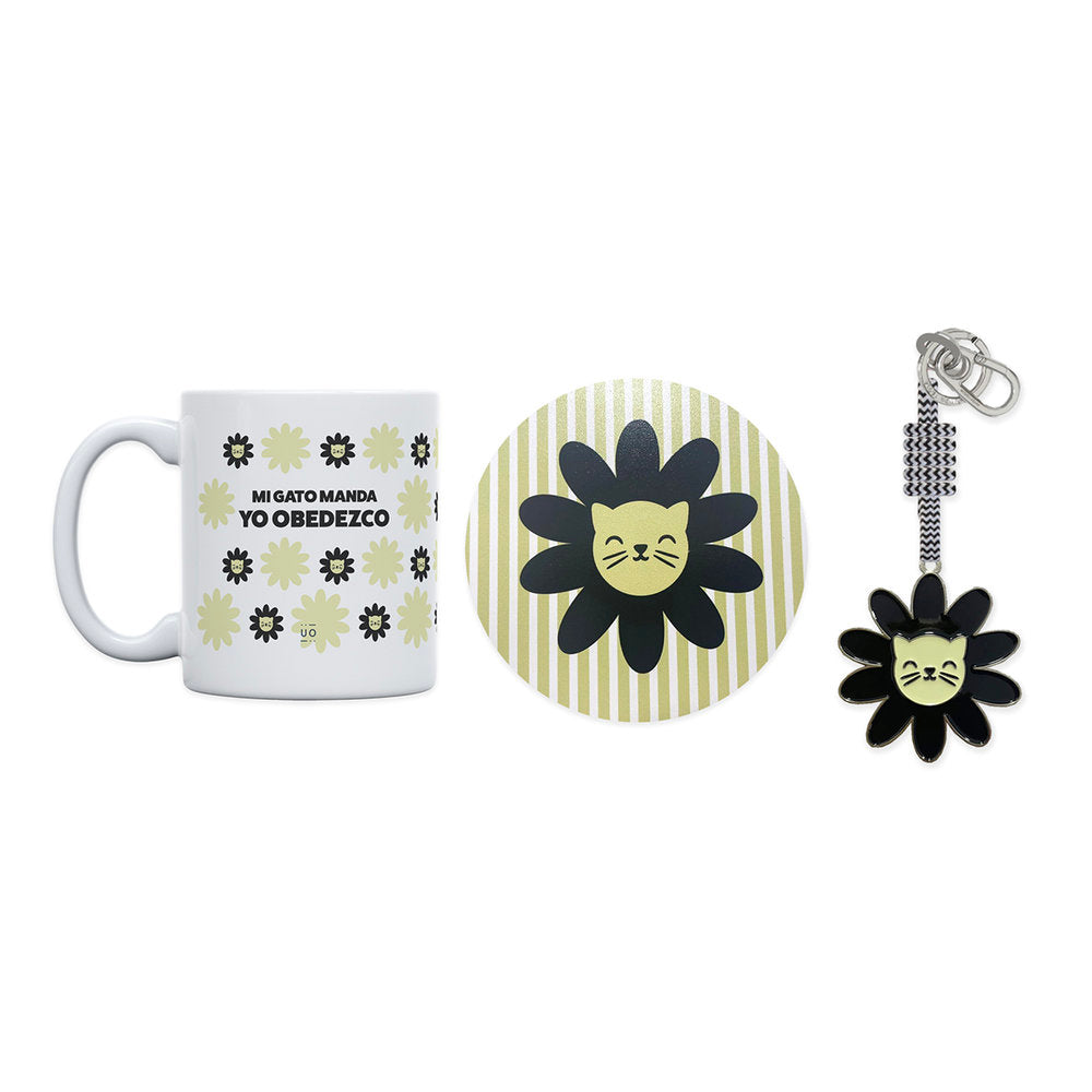 KIT TAZA + POSAVASOS + LLAVERO MI GATO MANDA YO OBEDEZCO | UO | 1 UNIDAD | 8435449379387 Imagen principal del producto