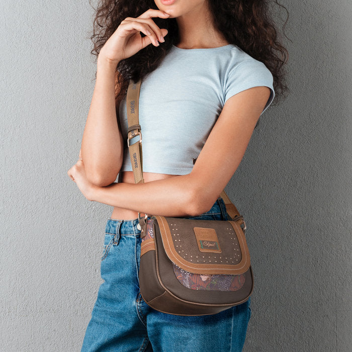 👜 BOLSO BANDOLERA REDONDO CON SOLAPA - SKPAT FIORELLA Imagen secundaria del producto