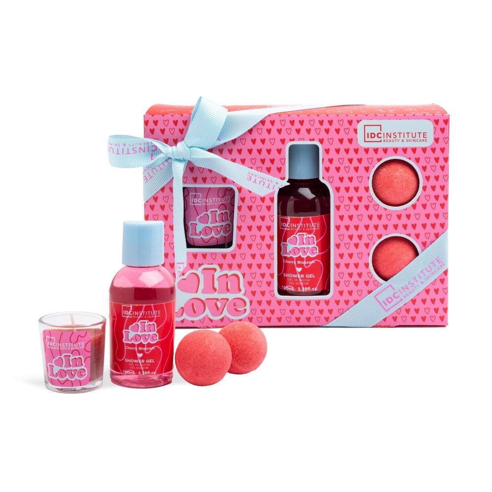SET DE BAÑO IN LOVE HOME SPA SET 4 PIEZAS BOMBAS BAÑO Y GEL | IDC INSTITUTE | 1 UNIDAD | 8436616358983 Imagen principal del producto