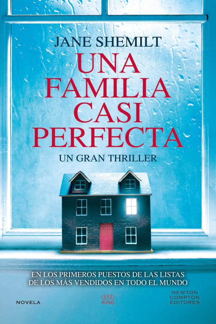 UNA FAMILIA CASI PERFECTA - 9788410080478 Imagen principal del producto