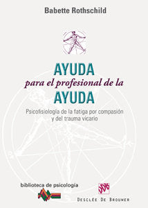 AYUDA PARA EL PROFESIONAL DE LA AYUDA - 9788433022912 Imagen principal del producto