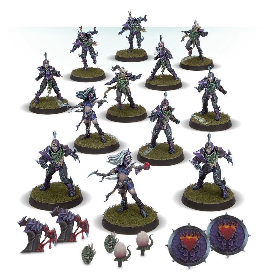 NAGGAROTH NIGHTMARES | Equipo Dark Elves Blood Bowl | 12 miniaturas élite